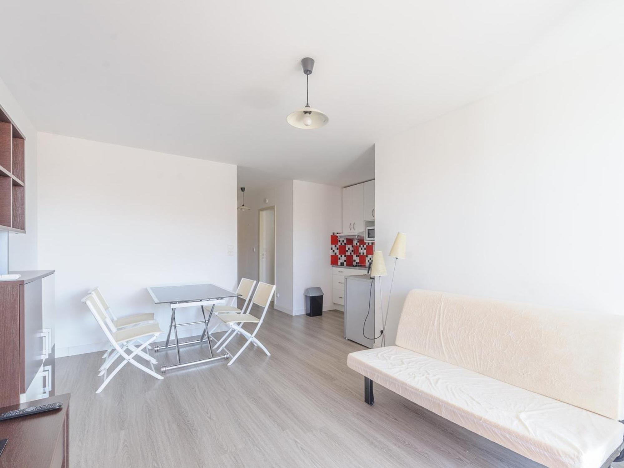 Appartement 4 Pers. Terrasse Clim, Piscine Collective - Fr-1-535-37 Châtelaillon-Plage Exteriör bild